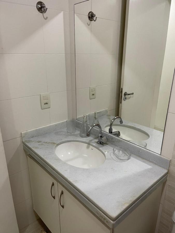 Apartamento Com Varanda E Piscina Cabo Frio Exterior photo